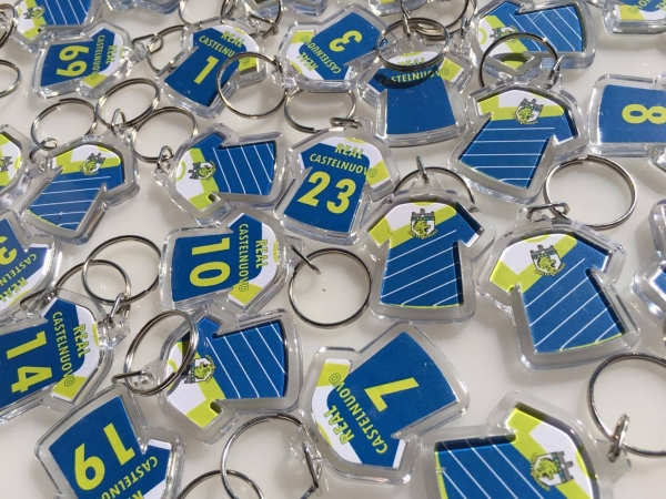 Portachiavi a forma di Maglietta Calcio